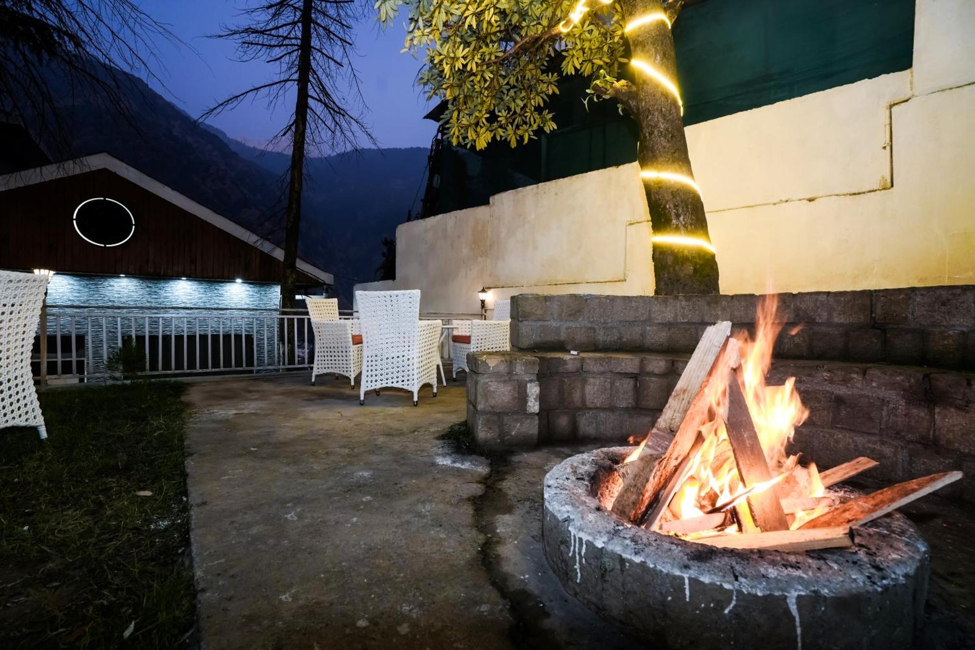 A Pousada The Bunksters Mcleodganj, Dharmkot McLeod Ganj Exterior foto